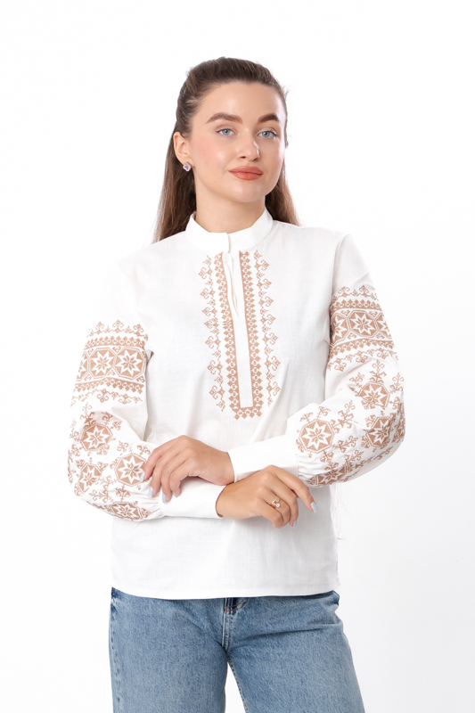 Вишиванка жіноча